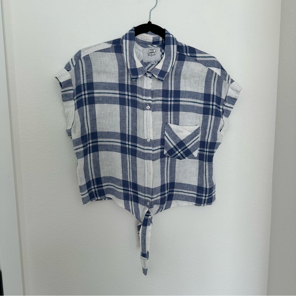 Rails Amelie Front Knit Short Sleeve Shirt Size M Women’s White Blue Plaid Print - Picture 3 of 10